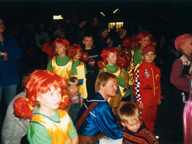 6. Duhlendorfer Kindergala am Samstag, den 06.02.1999 im WOTUFA-Saal