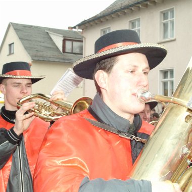 sonntag-umzug220204-012 Karnevalsumzug in Duhlendorf / Neustadt Fasching 2004