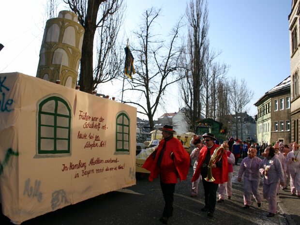 Großer Karnevalsumzug durch Duhlendorf am Sonntag, am Sonntag den 06.02.2005 Galerie 6