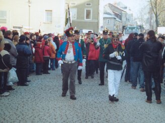 Großer Karnevalsumzug durch…