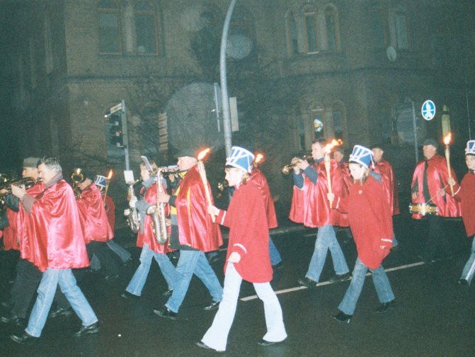 Karnevalseröffnung mit dem traditionellen Schlüsselkampf am Freitag, den 11.11.2005 auf dem Neustädter Markt Galerie 2