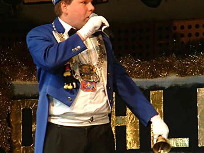 Karnevalseröffnung mit Prinzenpaarproklamation Galerie 2 am Samstag, den 13.11.2004 in der Sport- und Festhalle