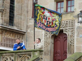 eroeffnung-11.11uhr-markt111105-019
