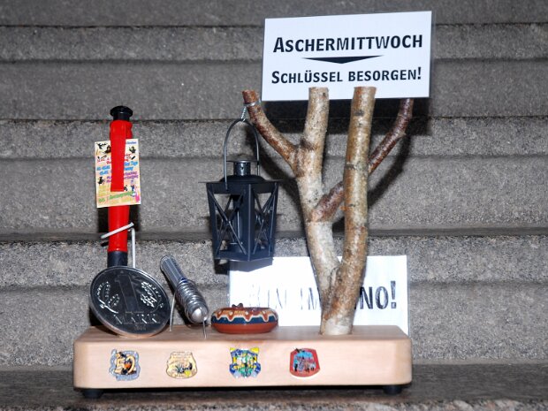 Traditionelle Rathaussitzung zur Karnevalseröffnung am Sonntag, den 11.11.2007