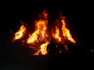 hexenfeuer300408-017 copyright jahn