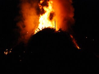 hexenfeuer300408-019 copyright jahn