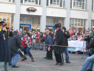 montag-tauziehen040208-266