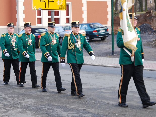 Karnevalseröffnung mit Fahnenhissung der Neustädter Stadtfahne am Samstag, den 02.02.2008 auf dem Neustädter Markt