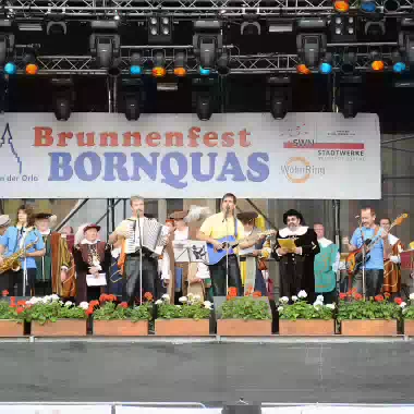 juniorengarde-brunnenfest200609-003