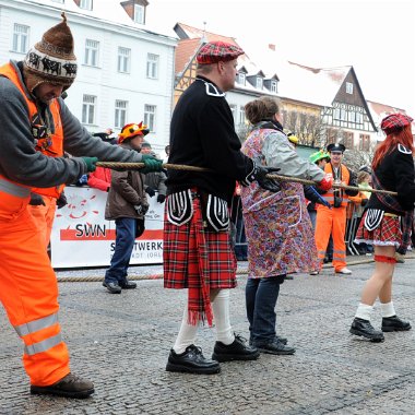 montag-tauziehen150210-001