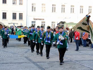 samstag-fahnenweihe050311-002