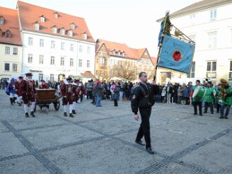 samstag-fahnenweihe050311-010