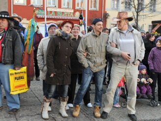 samstag-fahnenweihe050311-018