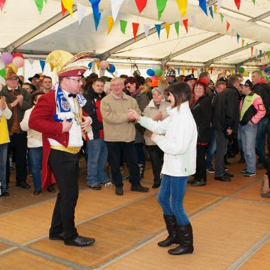 montag-festzelt160215-017