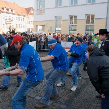 montag-tauziehen160215-077