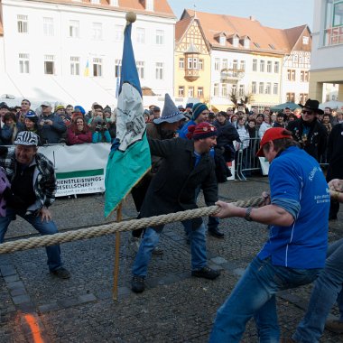 montag-tauziehen160215-078