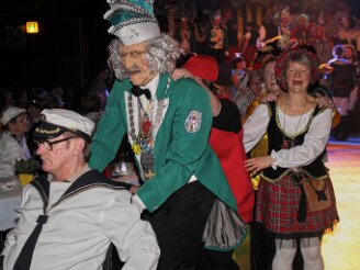 rentnerfasching300116-336