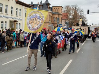 sonntag-umzug030319-020