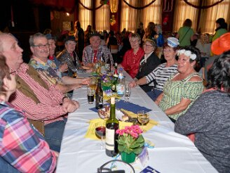 rentnerfasching150220-014