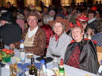 rentnerfasching150220-016