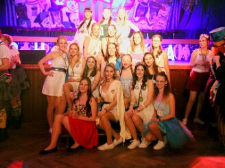 weiberfasching200220-302