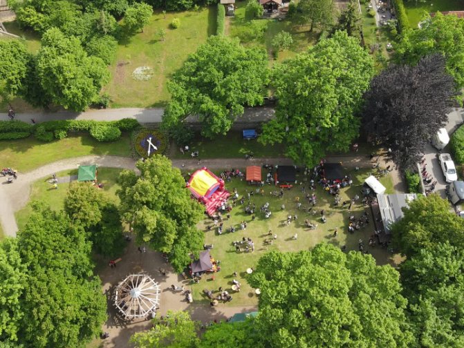 2. Kinderfest (Videos mit der Drohne) am Samstag, dem 04.06.2022 im Neustädter Stadtpark
