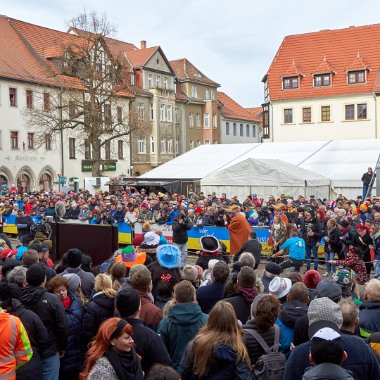 montag-tauziehen-202023-196 43. Närrisches Tauziehen auf dem Neustädter Marktplatz