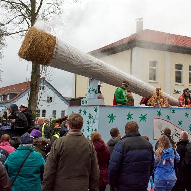 sonntag-umzug-190223-244 Ostthüringens größter Karnevalsumzug durch Duhlendorf (Neustadt an der Orla)