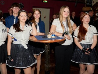 70 Jahre Duhlendorfer Funkengarde Hinweis: Das Jubiläum ist erst in der 71.Session
