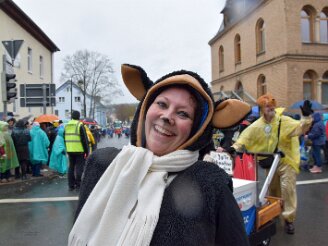 sonntag-umzug-110224-649