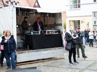 2021_11_13-eroeffnung-markt-019