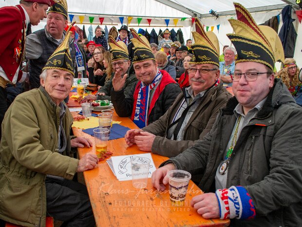 2023_02_20-montag-festzelt