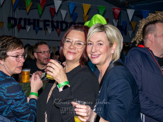 2023_02_17-freitag-warmup