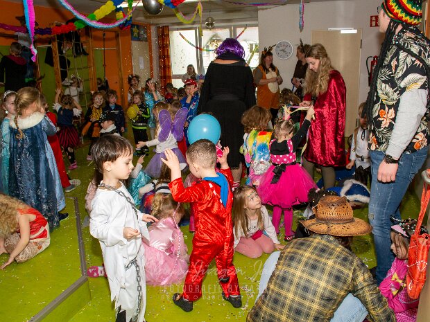 Besuch in der Kindertagesstätte Gänseblümchen Centbaumweg