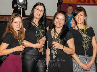 70 Jahre Duhlendorfer Funkengarde Hinweis: Das Jubiläum ist erst in der 71.Session