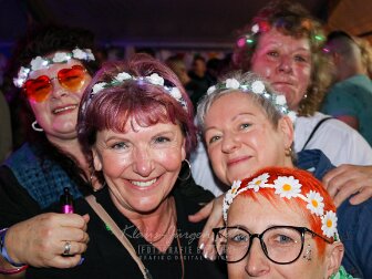 9. Warm Up Party am Freitag den 28.02.2025 mit "DJ Marko und Danny" im Zelt auf dem Schwanenplatz (neben Hirsch Apotheke)