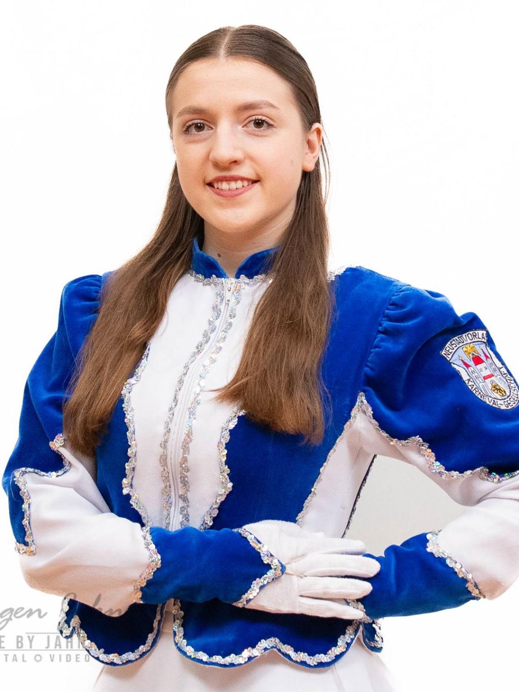anna-jahr-70.sess