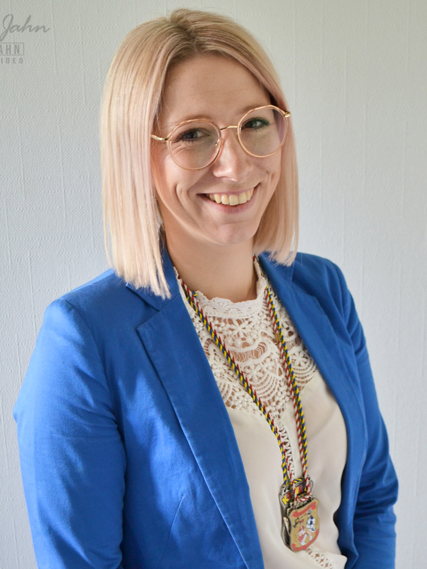 charlene-lemnitzer-68.session