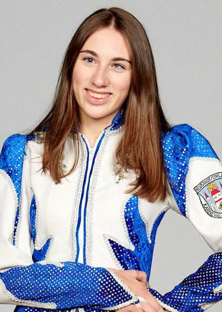 lilli-holzhey-68.session