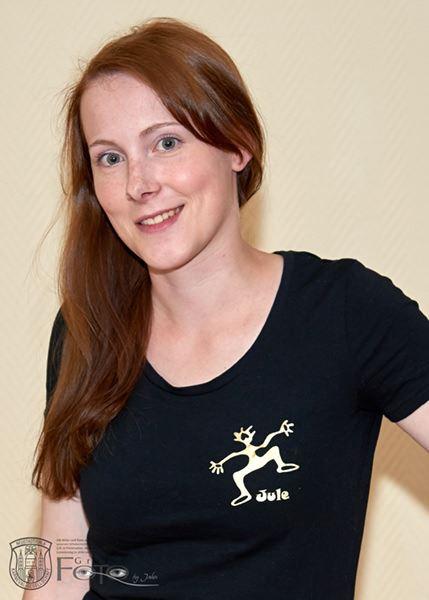 julia-janich-62.-session